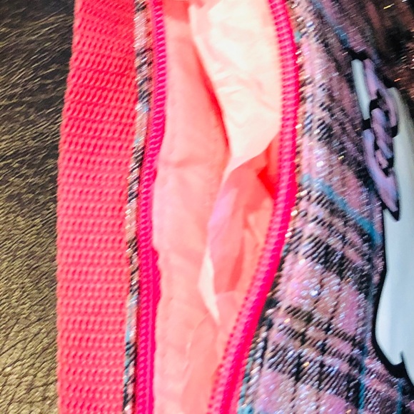 Hello Kitty Girl’s Purse - Picture 5 of 7